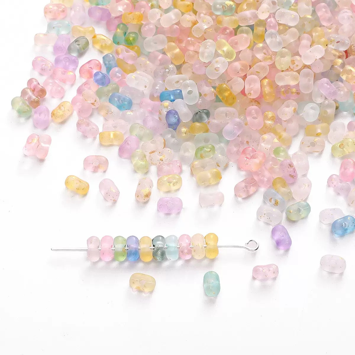 12-Color Peanut-Shaped Beads